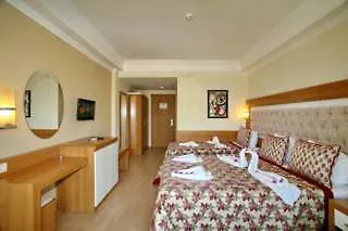 Hotel Hedef & 4*